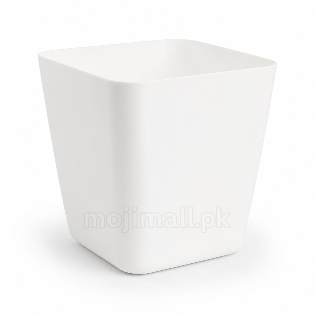Plastic Pots